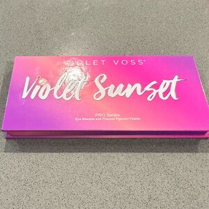 Violet sunset eyeshadow palette